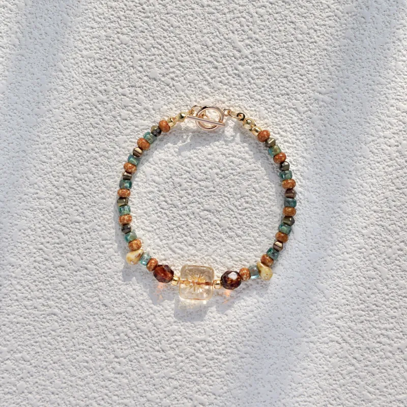 Pulseira de Trevo com Pérolas Uma Pulseira Exquisita. Elegância atemporal para uso diário. O presente ideal que ela vai amar. — foto 7