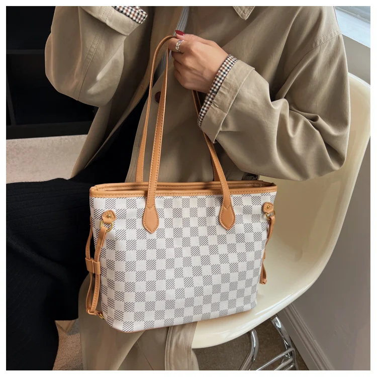 Title 3, Large Capacity Portable Chessboard Shoulder Bag...