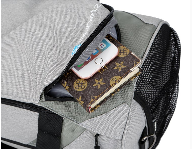 Bolsa fitness feminina impermeável com separação seco e molhado, ideal para academia e esportes aquáticos, mantenha seus pertences organizados e protegidos. — foto 4