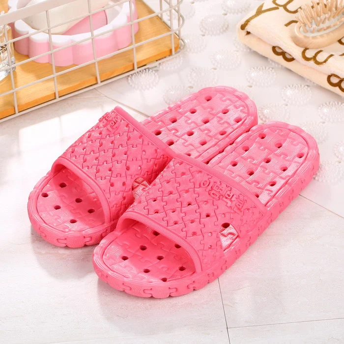 Summer bathroom slippers thick hollow plastic anti-skid for couples men women indoor home with drain, comfortable and sa — photo 4