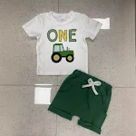 Roupa de Aniversário Manga Curta Infantil Conforto e Alegria para a Festa. Ideal para um dia especial e inesquecível, com muito estilo. — foto 2