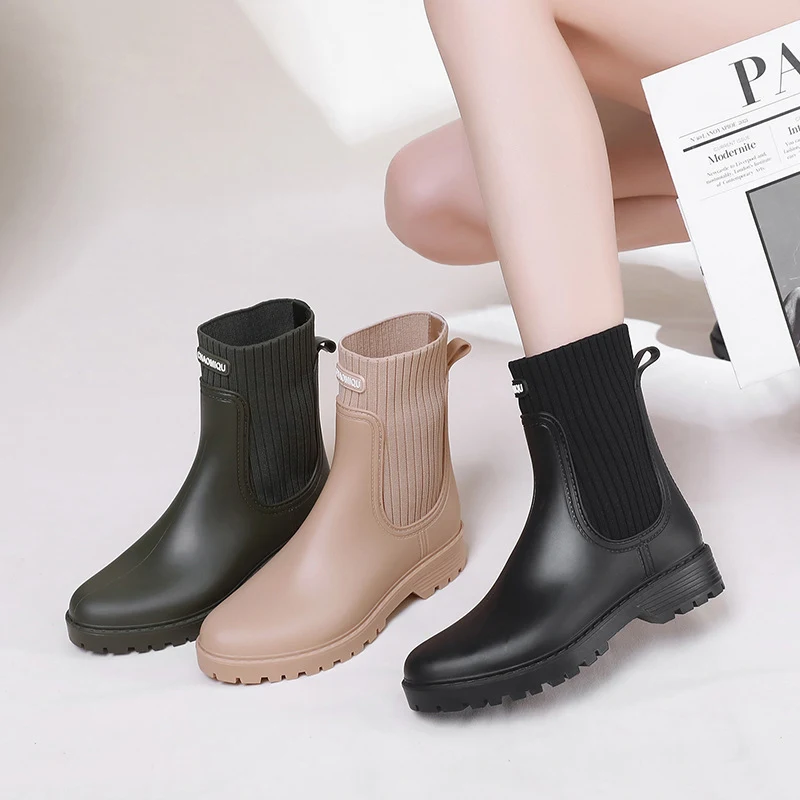 Botas de chuva femininas impermeáveis antiderrapantes, perfeitas para manter seus pés secos e seguros em dias chuvosos. — foto 8