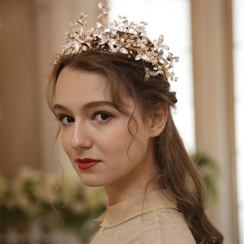 Bruidssieraden Originele Handgemaakte Bloemen. Unieke Sieraden voor de Bruid. Handgemaakte Bloemen voor een Elegante en Onvergetelijke Bruiloft. — foto 2
