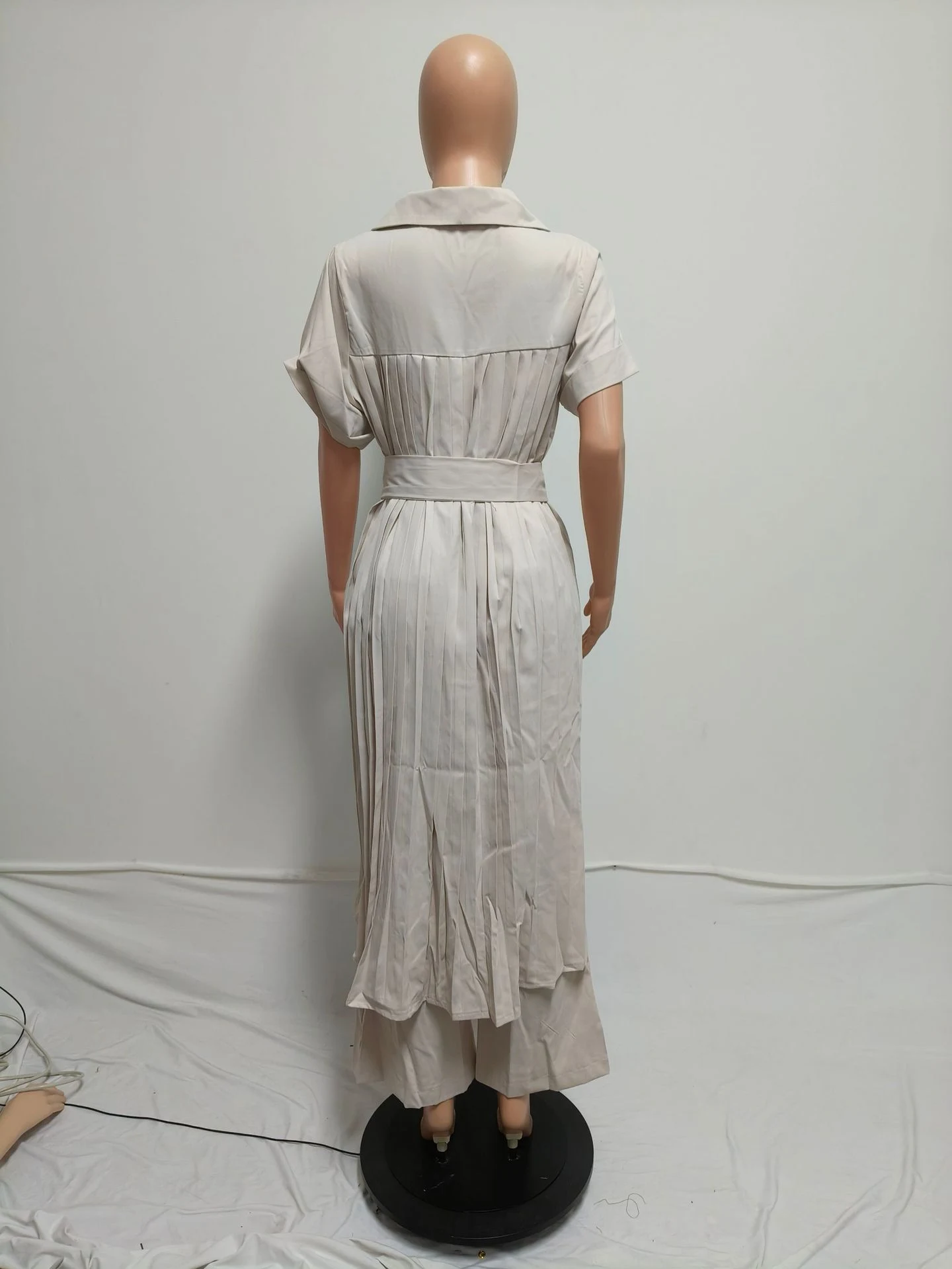 Title 12, Fashion Casual Set Featuring Pleating Process f...