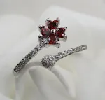 Europese en Amerikaanse stijl witte koper vergulde zilveren pruimring damesmodel met diamant. Schitterend design en tijdloze elegantie. — foto 3