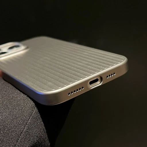 Title 2, Metal Corrugated Grating Skin Frosted Phone Cas...