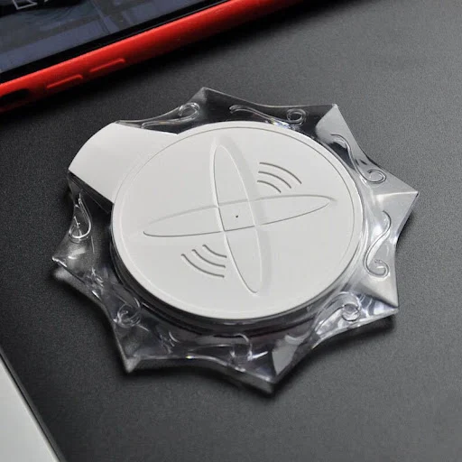 Title 1, Model Wireless Charger 5W Corner Star for Apple...