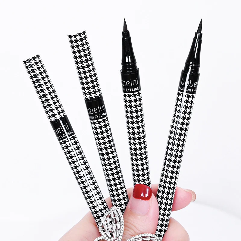 Extremely Fine Eyeliner Pen Prevents Sweating and Smudging, Creates Precise, Long-Lasting Lines for a Flawless Eye Look — photo 3