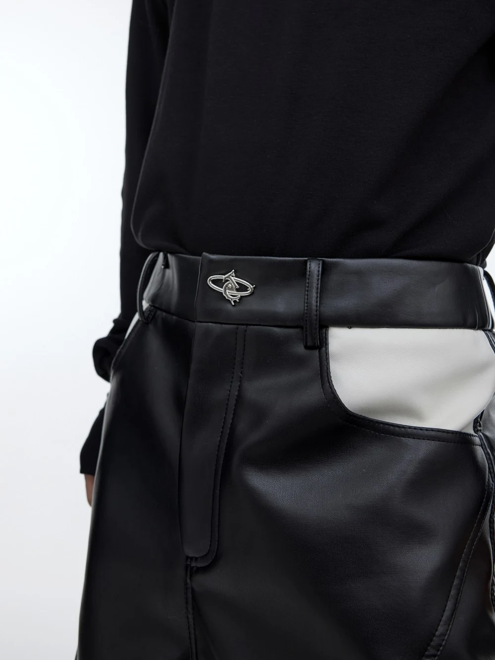 Geometric Lines Matte PU Lederen Broek, stijlvol en comfortabel voor een moderne look. Ideaal voor dagelijks gebruik of speciale gelegenheden. — foto 5