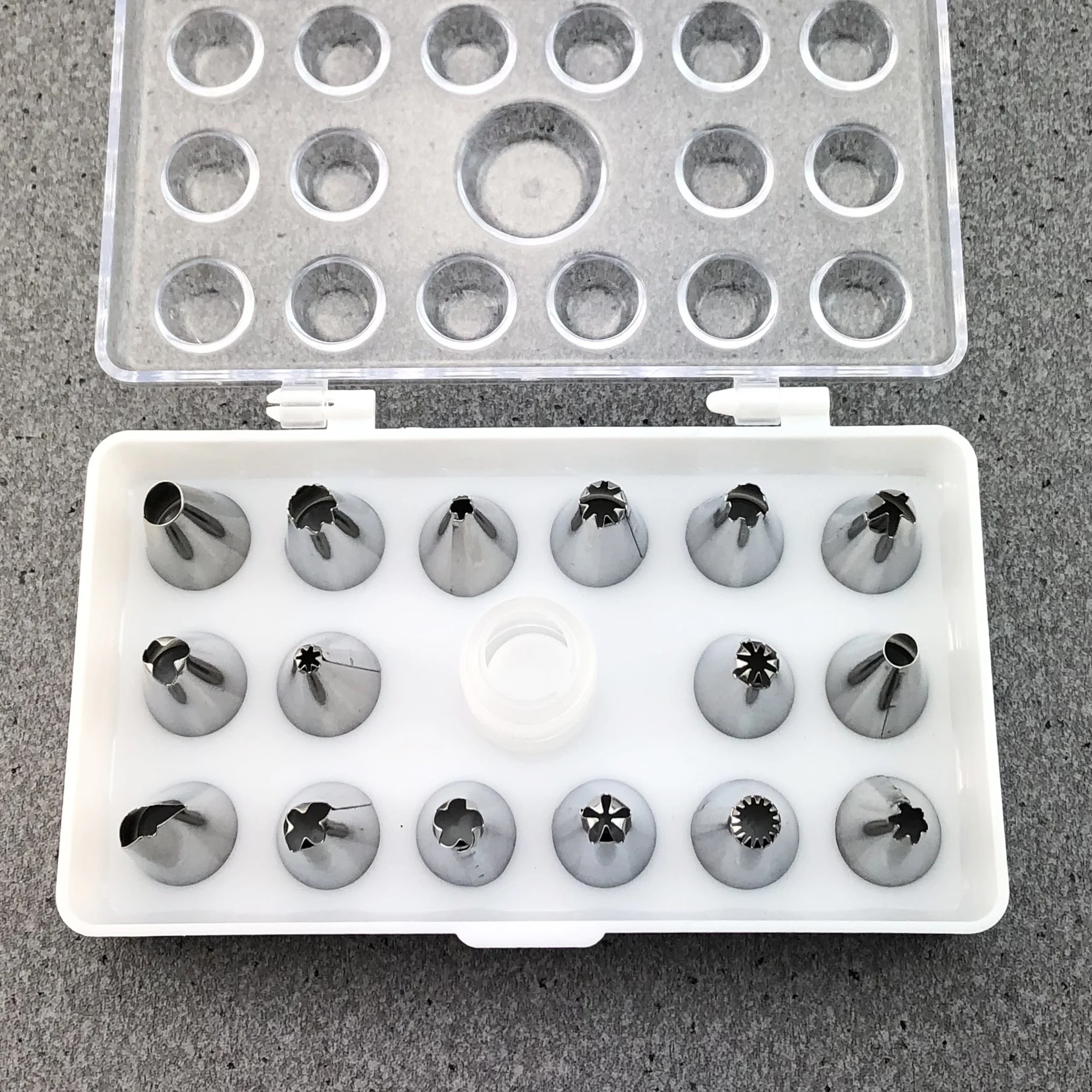 Title 2, 430 Cream Cake Stainless Steel Piping Tip Set. ...