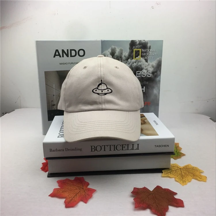 Title 1, Alien spaceship cap. Protect yourself from the ...