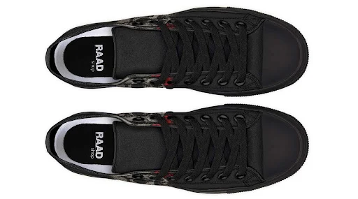 Title 8, Fashion Print Couple Low-Top Canvas Shoes for c...