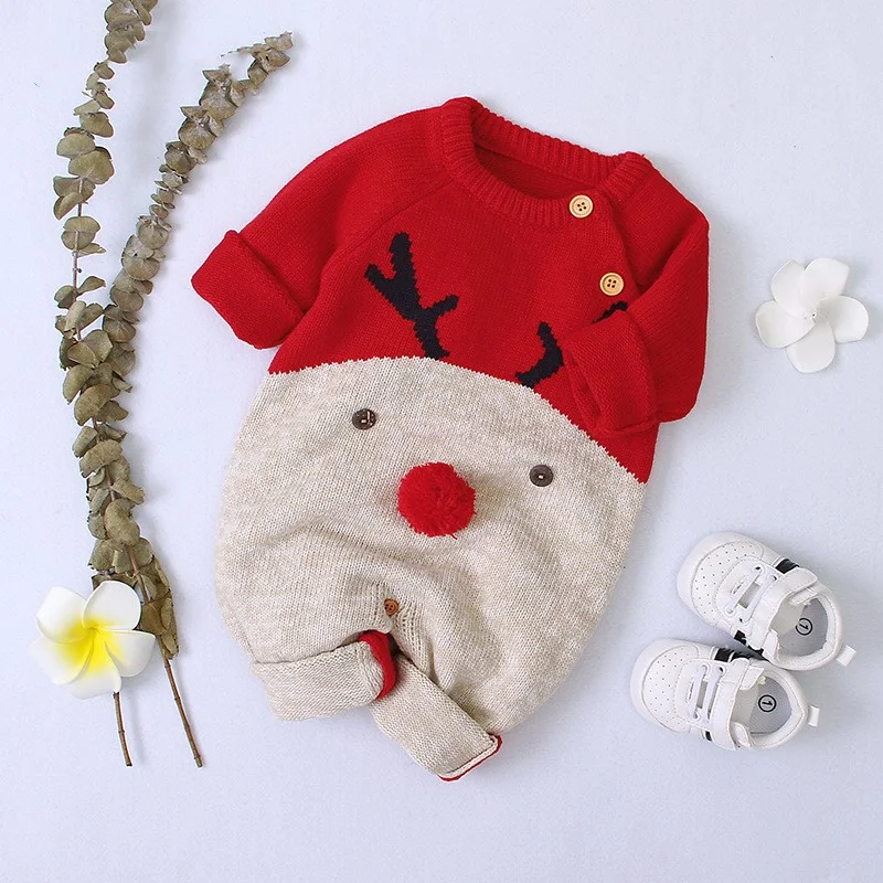 Gebreide kerst romper met cartoon hertje, perfect voor baby's, zacht en warm, ideaal voor de feestdagen. — foto 2
