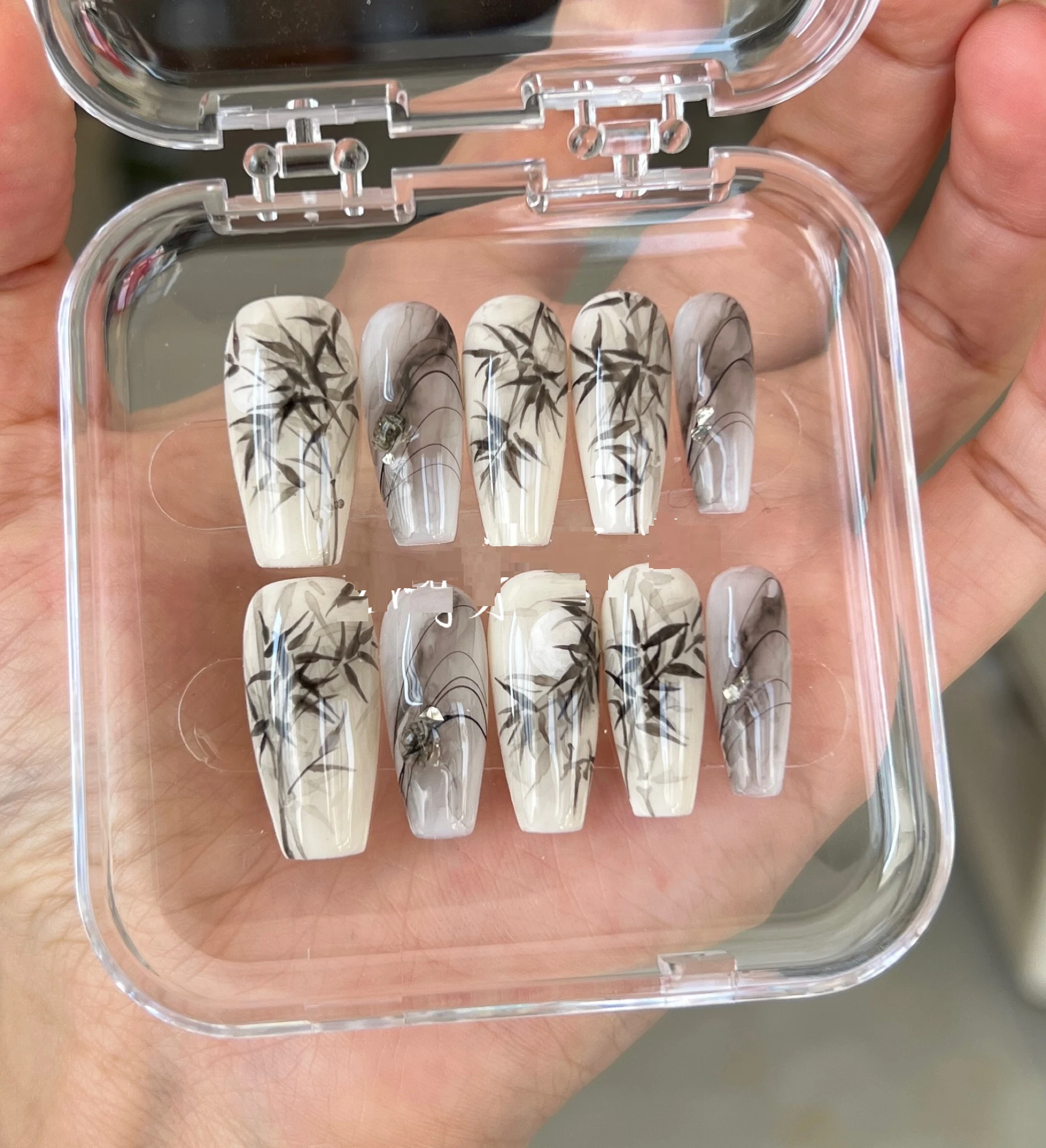 product image - 2