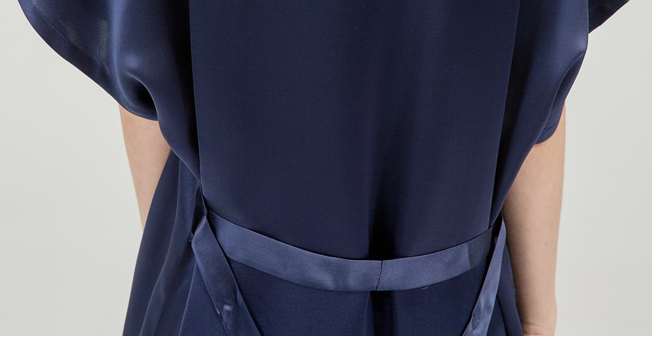 Title 7, Spring and Autumn Silk Pajamas