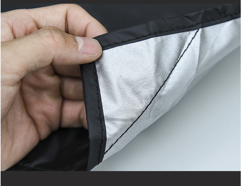 Title 4, Magnetic Car Sunshade and Snow Gear with 5 Magn...