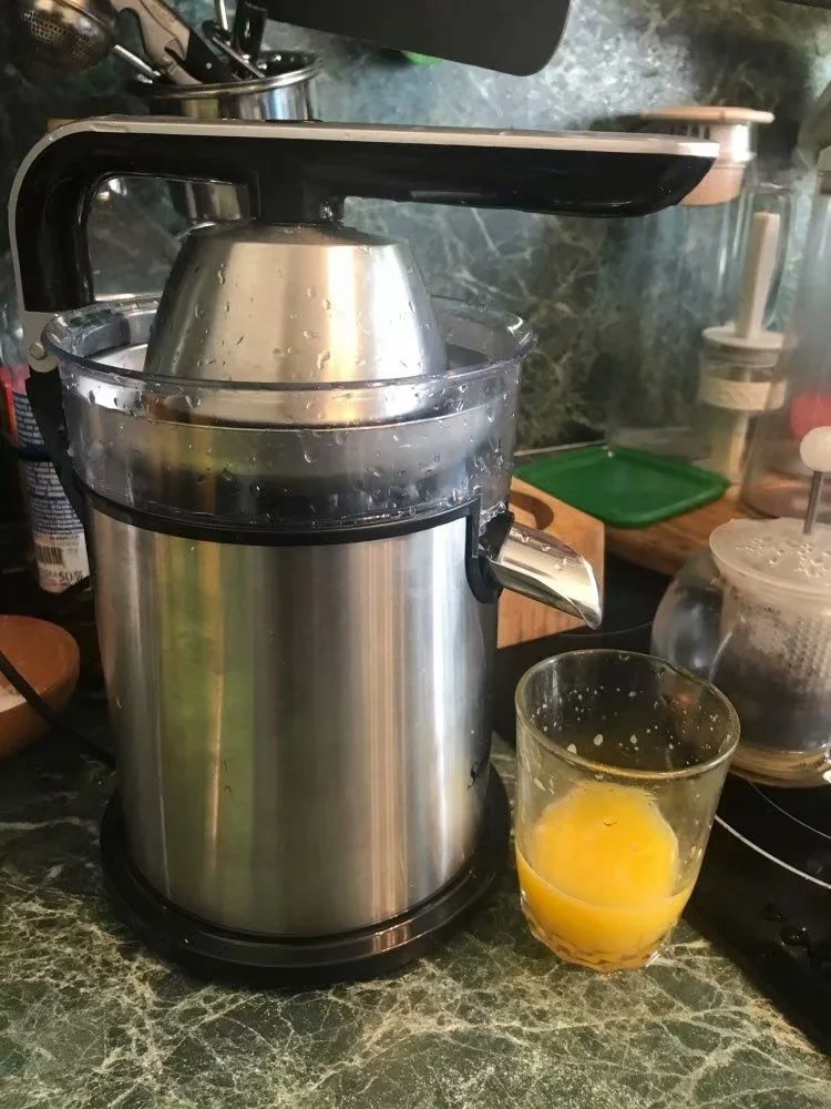 Title 2, Electric Lemon Juicer Original Manual. Effortle...