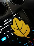 Car perfume pendant for a long-lasting, stylish fragrance. Enjoy fresh, personalized scents in your vehicle with this el — photo 5