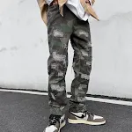 Jean droit homme avec trous d'aspect vieilli. Un style urbain pour un look décontracté et tendance, confortable et idéal pour la vie quotidienne. — photo 5