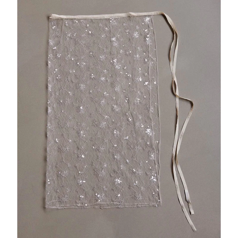 Vestido coreano primavera 2024 de renda com lantejoulas, transparente, estilo bandage, saia. Elegante e sensual para festas e eventos. — foto 2
