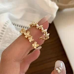 Anel de flor borboleta fashion, combina com tudo, acessório estiloso e versátil para mulheres, ideal para diversas ocasiões, realça seu visual. — foto 8
