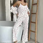 03 Red Love Irregular