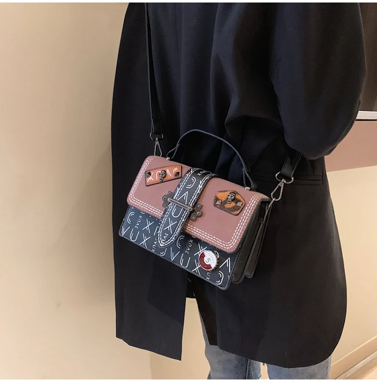 Title 19, Versatile Ins Messenger Badge Fashion Hand Sma...
