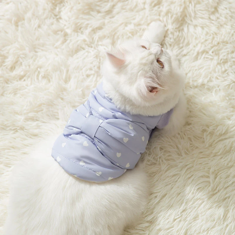 Title 2, Warm Kittens And Baby Thickened Blanket. This b...