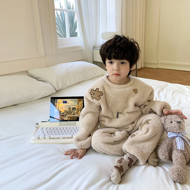 Conjunto de Homewear de Algodão Veludo com Desenhos Fofos, Incrivelmente Confortável. Perfeito para relaxar em casa com estilo e sentir o máximo de conforto. — foto 13