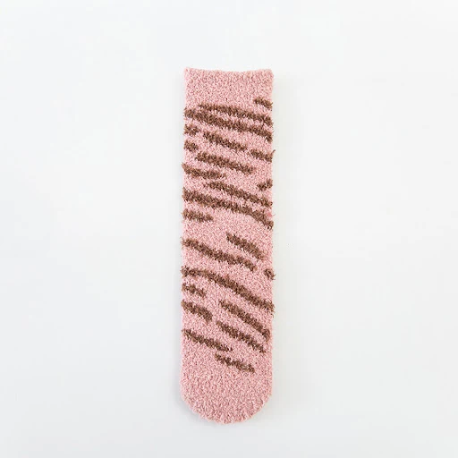 Title 2, Coral Velvet Warm Sleeping Towel Socks