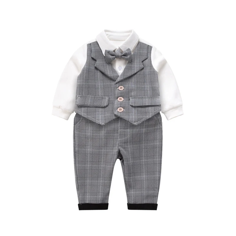 Nieuwe herenpak-stijl, comfortabele katoenen romper voor heren. Stijlvol en comfortabel voor de moderne gentleman. — foto 5