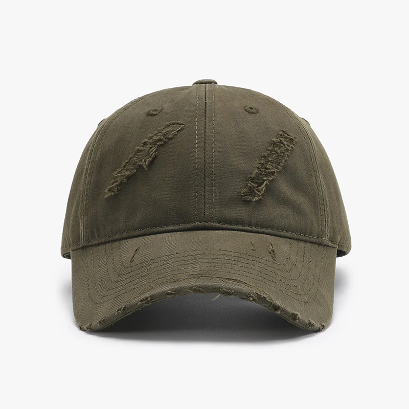 Boné de beisebol desgastado com personalidade. Ideal para um estilo casual autêntico e um toque vintage. Perfeito para uso diário. — foto 9