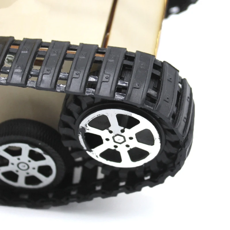Tanque Elétrico No. 1 Modelo de Montagem DIY de Tecnologia Brinquedo Construa e aprenda ciência e robótica com este incrível kit de montagem — foto 5