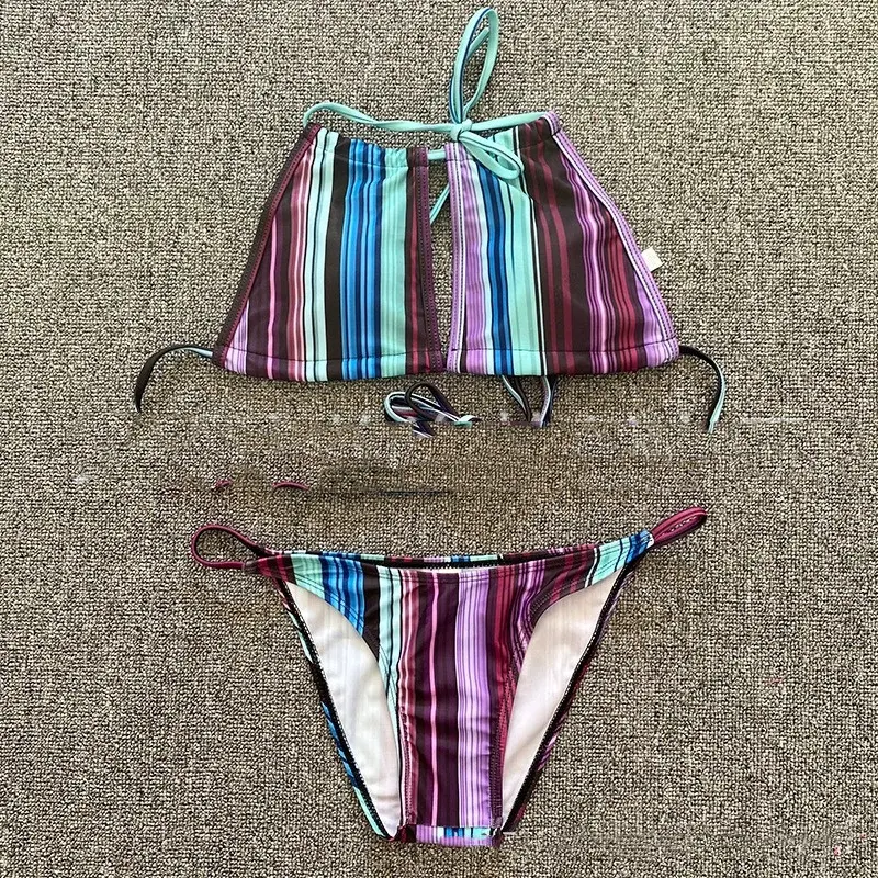 Saia de praia para mulheres Bikini roupa de banho Saia de cobertura de praia leve e fluida para usar sobre o traje, perfeita para um dia de sol. — foto 3