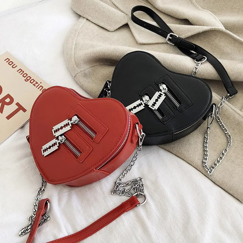Bolsa pequena Creative Heart Chain PU, perfeita para o dia a dia. Leve o essencial com estilo e elegância, ideal para diversas ocasiões. — foto 6