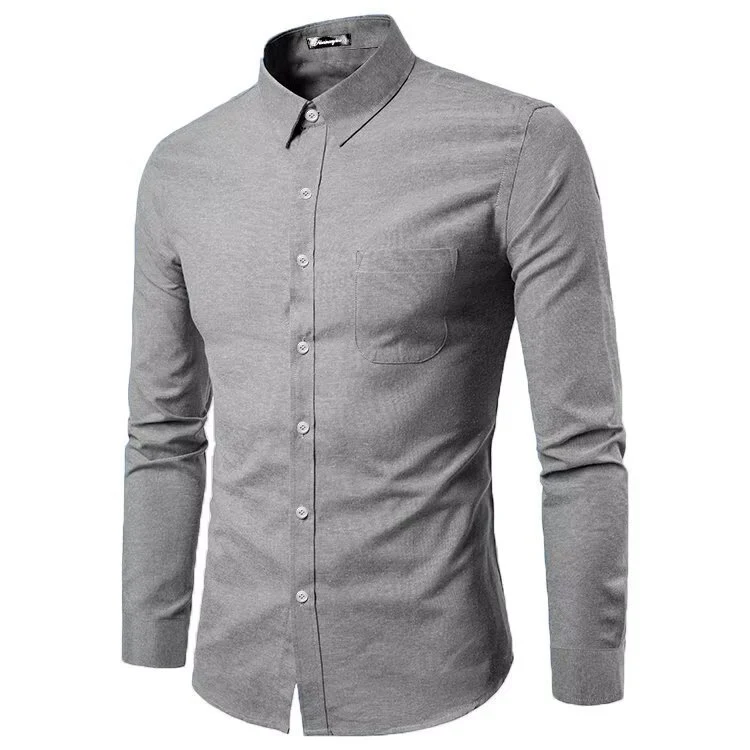 Camisa social masculina slim de manga longa e cor lisa com lapela. Perfeita para o ambiente de negócios, oferecendo elegância e conforto. — foto 3