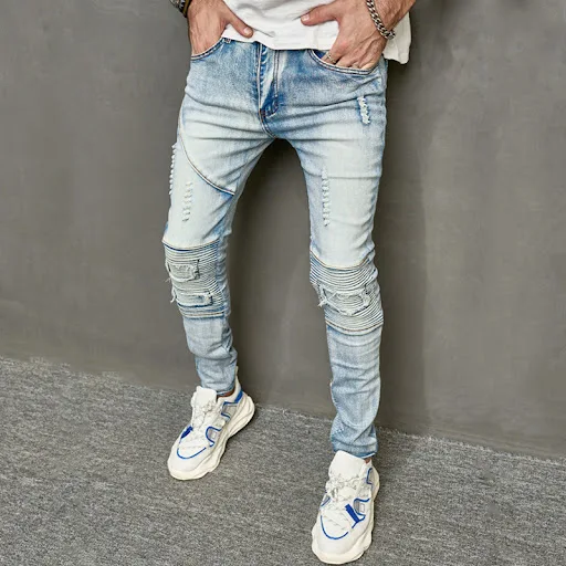 Title 5, Mens American-Style Ripped Slim Jeans for a mo...