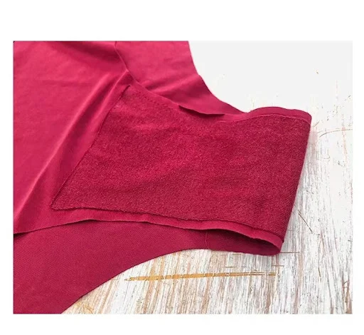 Title 29, Ice Silk naadloze mid waist slips, sexy en adem...
