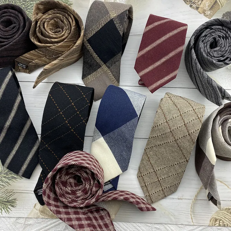 Gravata escolar básica outono e inverno estilo britânico JK, listras de algodão e linho tricotado à mão, marrom com xadrez café S — foto 18