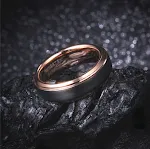 Anéis de casamento de tungstênio rose gold 8MM/6MM/4MM para homem e mulher. Durabilidade e sofisticação para celebrar o amor eterno. — foto 4