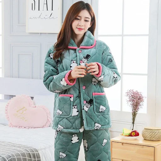 Title 2, Coral Fleece Home Service Suit for Middle-Aged ...