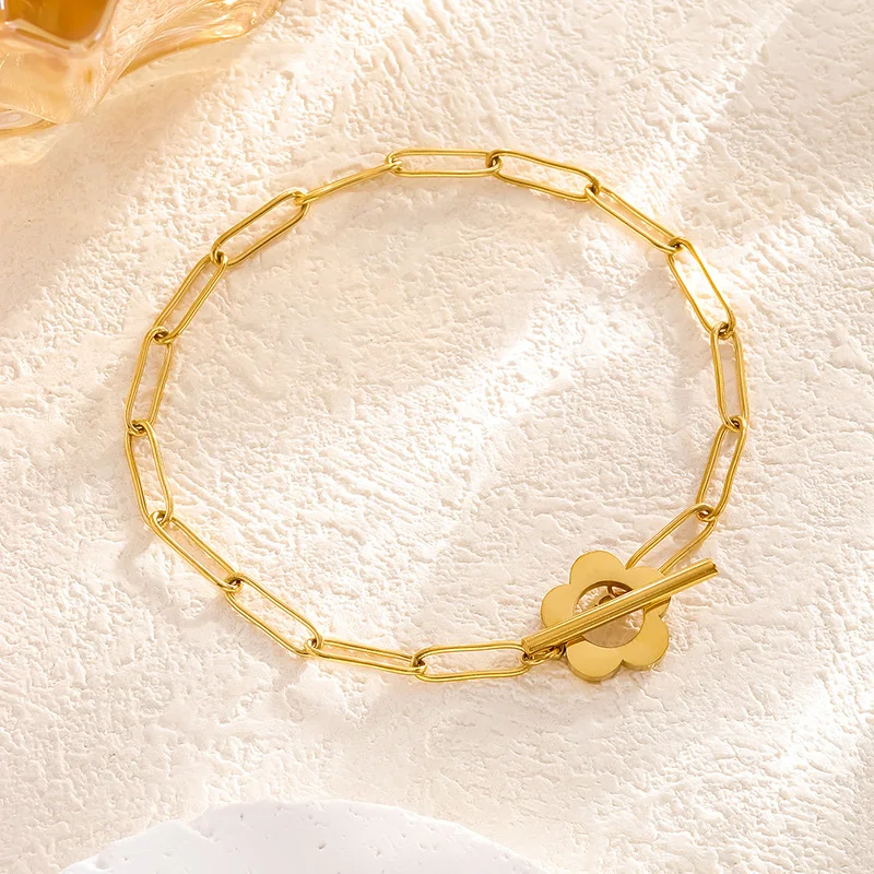 Title 2, Geometric Plum Blossom OT gesp ketting, dikke b...