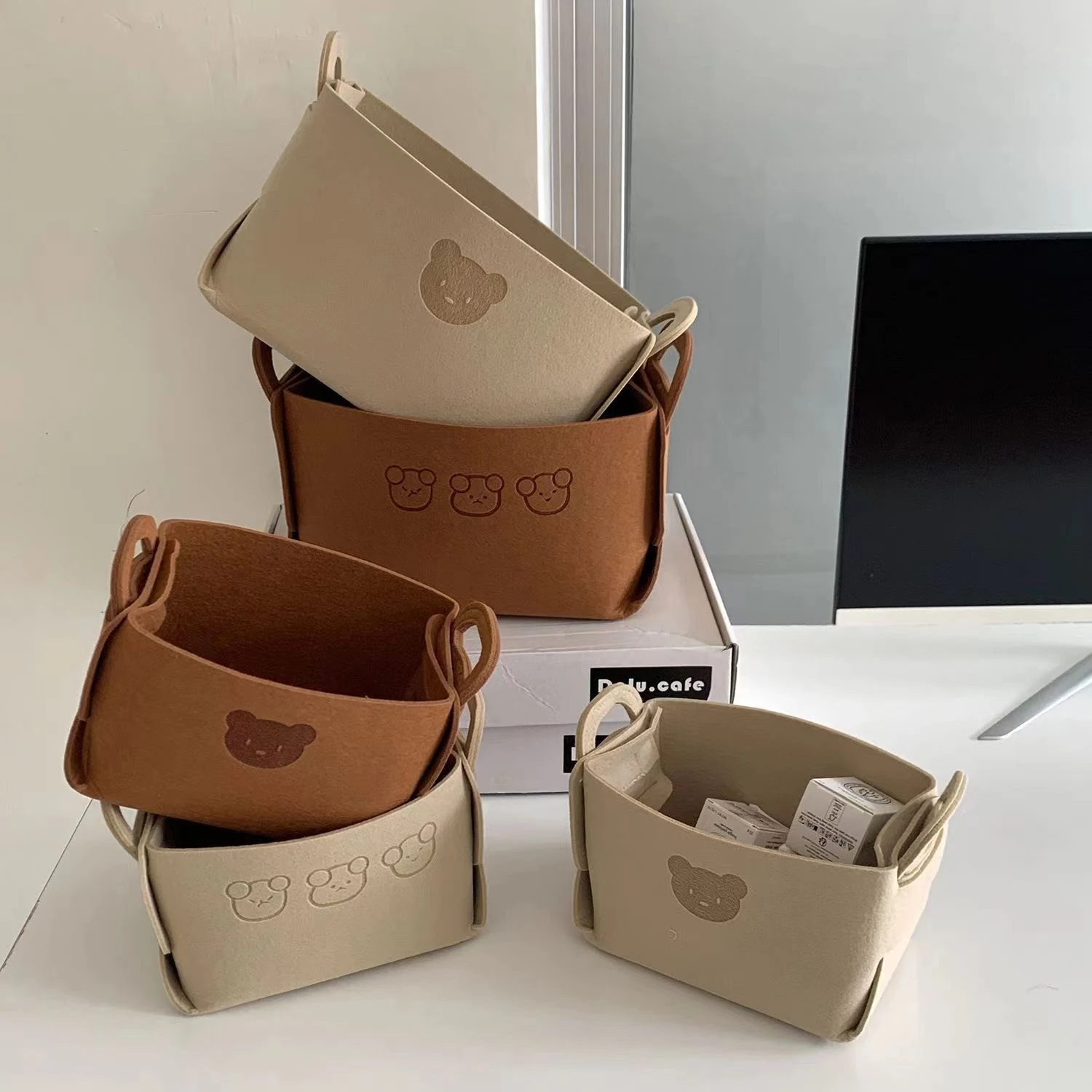 Bear Felt Collector Basket Desktop Storage Organize Box Keep your desk tidy and stylishly organized with this adorable a — photo 1