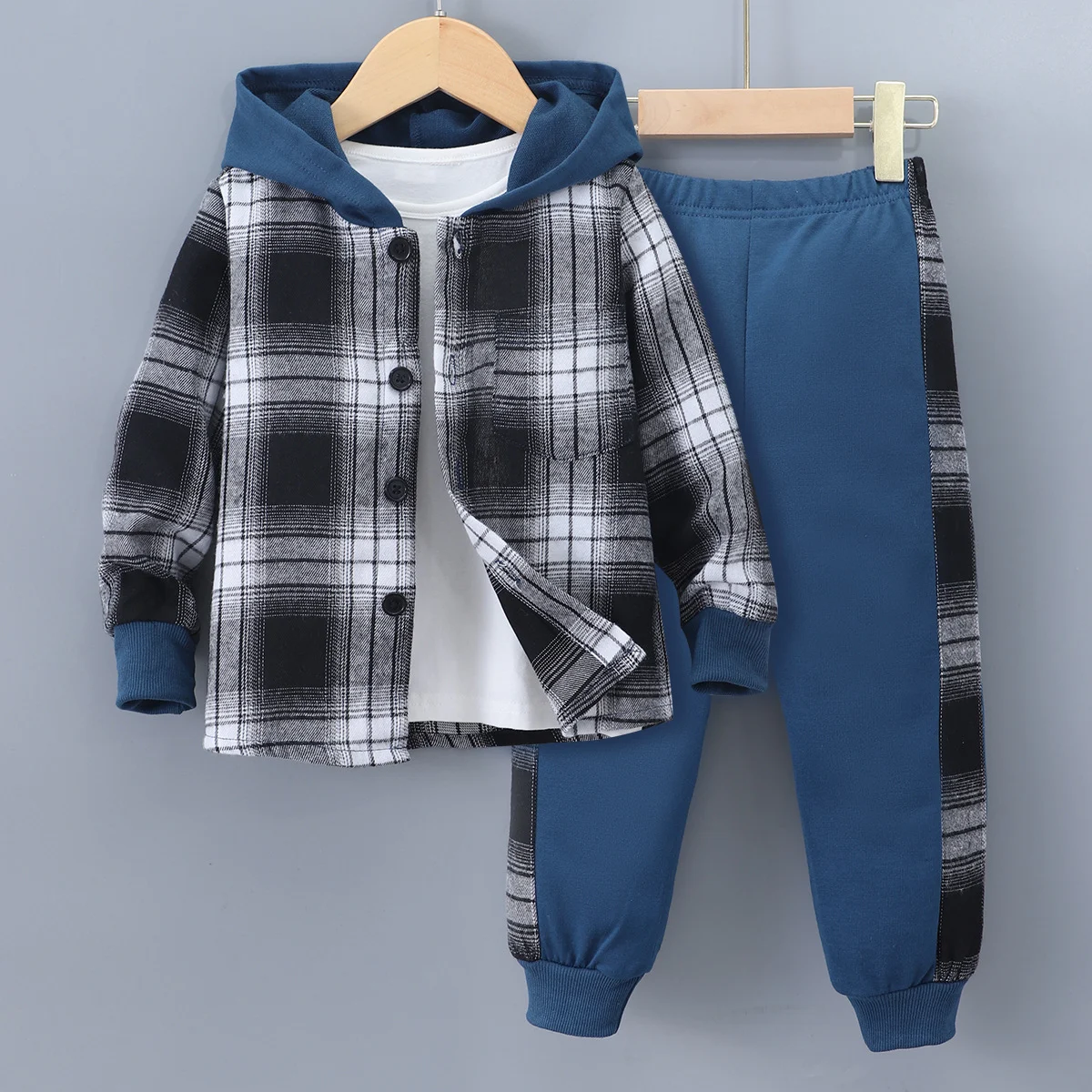 Tweedelig set met lange mouwen en geruit contrastkleurig hoodie, ideaal voor een casual en comfortabele look, perfect voor dagelijks gebruik. — foto 4