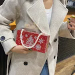 Bolsa Inclinada com Corrente para Mulheres Europeias e Americanas, design moderno e elegante, perfeita para uso diário e eventos especiais. — foto 3