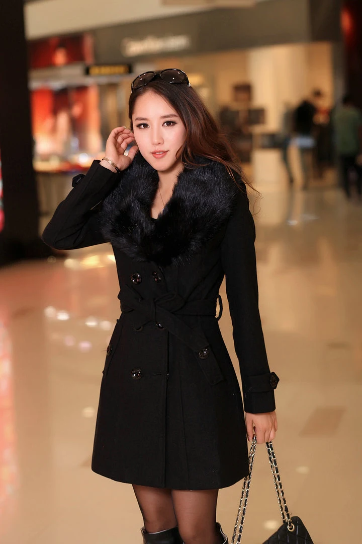 Title 5, Mid-length Winter Coat with Woolen Collar and D...