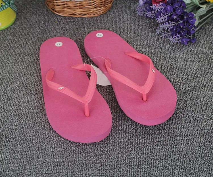 Summer explosions deer flip-flops flat sandals and slippers solid color ladies new couple candy color beach shoes. Comfo — photo 19