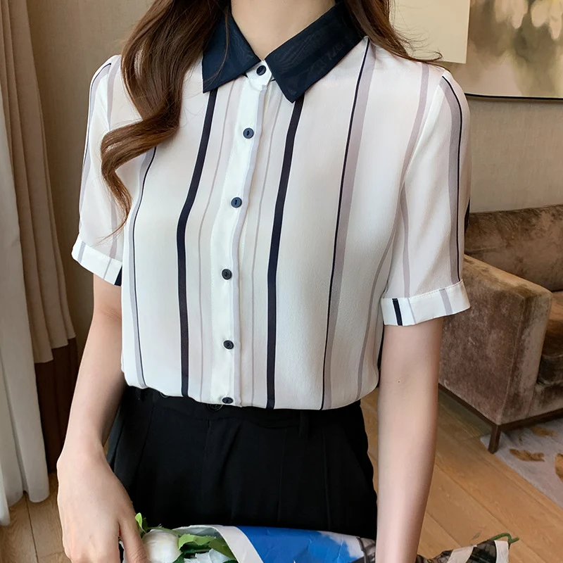 Title 2, Womens New Style Contrast Color Striped Short ...