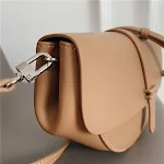 Bolsa Crossbody de Corrente Fashion Popular, Versátil, Ombro Único, Formato Sela, Perfeita para um Visual Moderno e Completo — foto 8