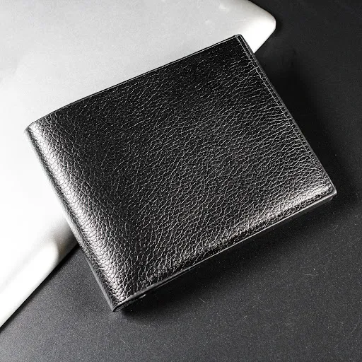 Title 5, Mens Horizontal Wallet Multifunctional. Holds ...